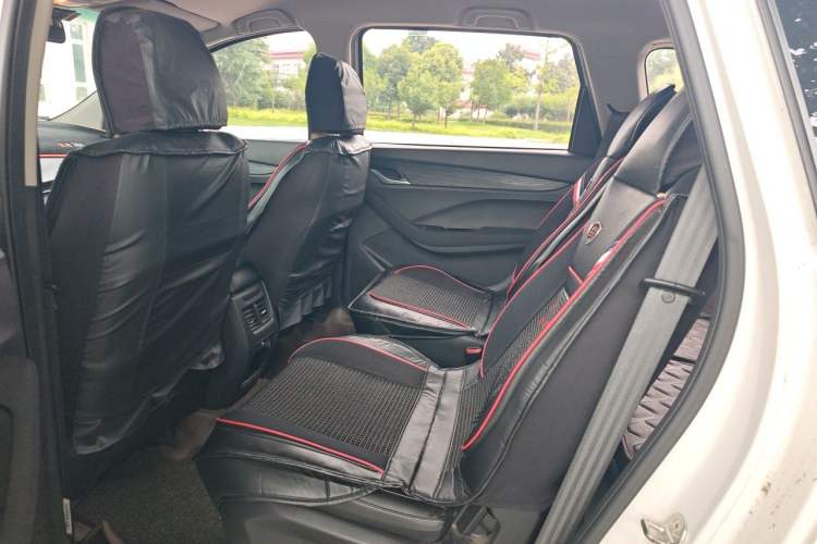 Used Baojun 360 2018 1.5L Manual Elite Version National V Left Rear Seat