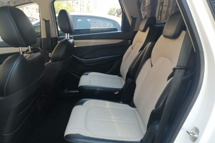 Used Baojun 360 2018 1.5L Automatic Luxury Version China V Left Rear Seat