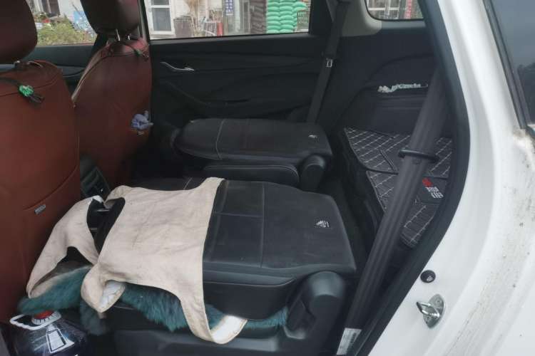 Used Baojun 360 2018 1.5L Manual Elite Version National V Left Rear Seat