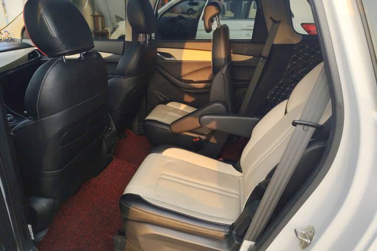 Used Baojun 360 2018 1.5L Automatic Luxury Version China V Left Rear Seat
