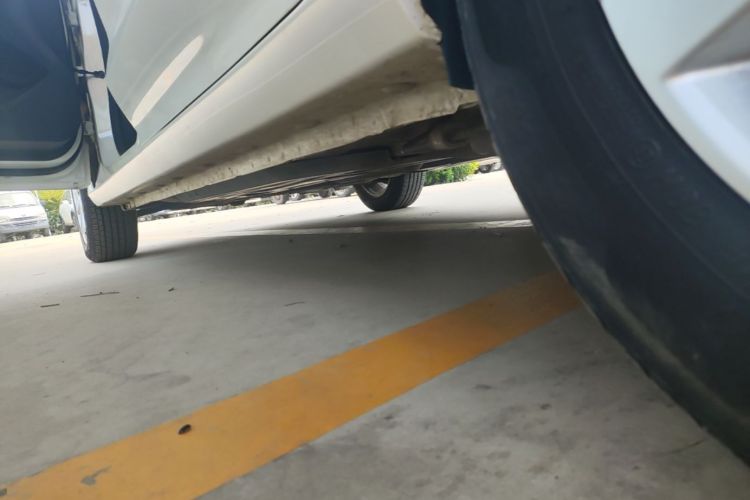 Used Baojun 360 2018 1.5L Manual Elite Version National V Left Side Sill