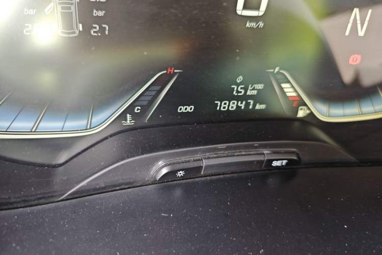 Used Baojun 360 2018 1.5L Automatic Luxury Version China V Odometer Close Up