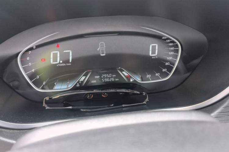 Used Baojun 360 2018 1.5L Manual Elite Version National V Odometer Close Up