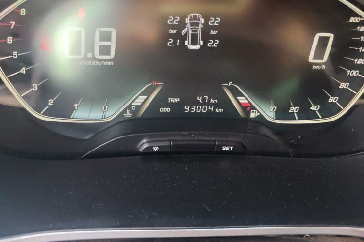 Used Baojun 360 2018 1.5L Manual Luxury Edition China V Odometer Close Up