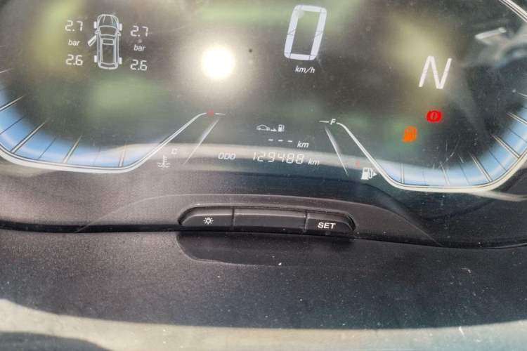 Used Baojun 360 2018 1.5L Automatic Luxury Version China V Odometer Close Up