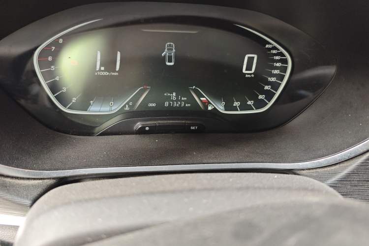 Used Baojun 360 2018 1.5L Manual Elite Version National V Odometer Close Up