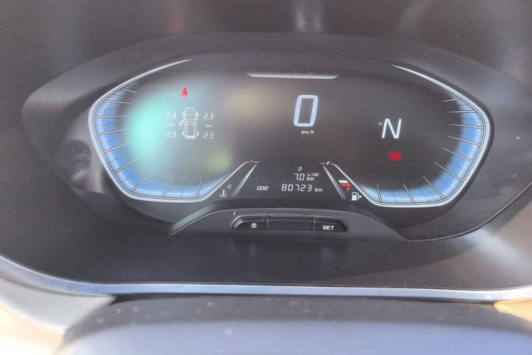 Used Baojun 360 2018 1.5L Automatic Luxury Version China V Odometer Close Up