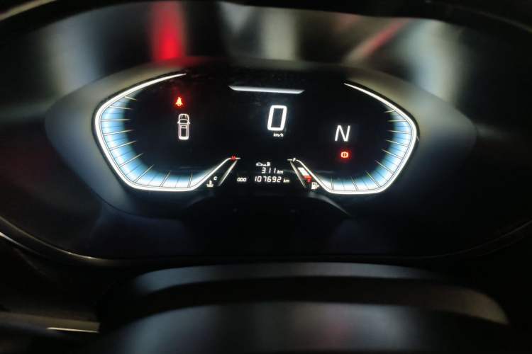 Used Baojun 360 2018 1.5L Automatic Elite Version National V Odometer Close Up