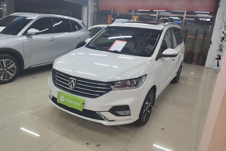 Used Baojun 360 2018 1.5L Automatic Luxury Version China V Guazi used car, China used car export, Used car for sale, Used Baojun cars, Cheapest cars for sale