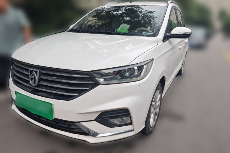 Used Baojun 360 2018 1.5L Manual Elite Version National V Guazi used car, China used car export, Used car for sale, Used  cars, Cheapest cars for sale
