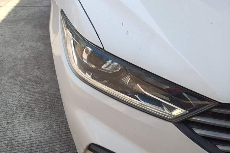 Used Baojun 360 2018 1.5L Manual Elite Version National V Right Front Headlight