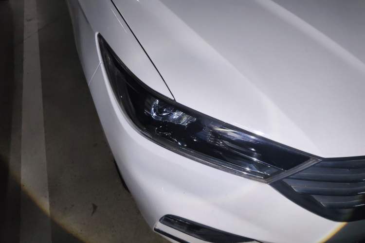 Used Baojun 360 2018 1.5L Manual Elite Version National V Right Front Headlight