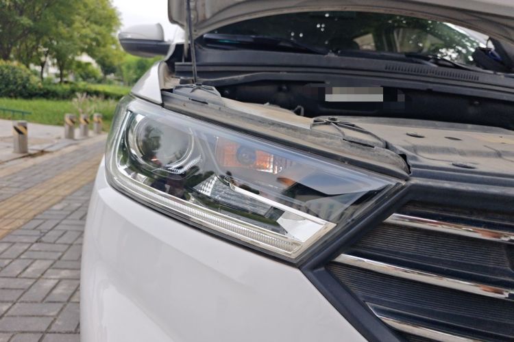 Used Baojun 360 2018 1.5L Manual Elite Version National V Right Front Headlight