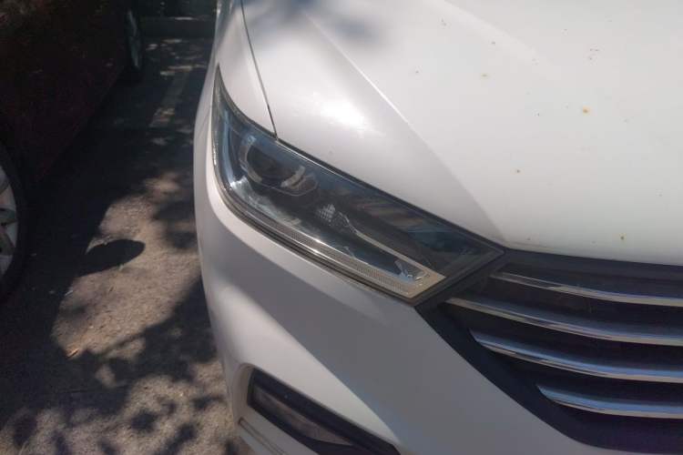 Used Baojun 360 2018 1.5L Manual Elite Version National V Right Front Headlight