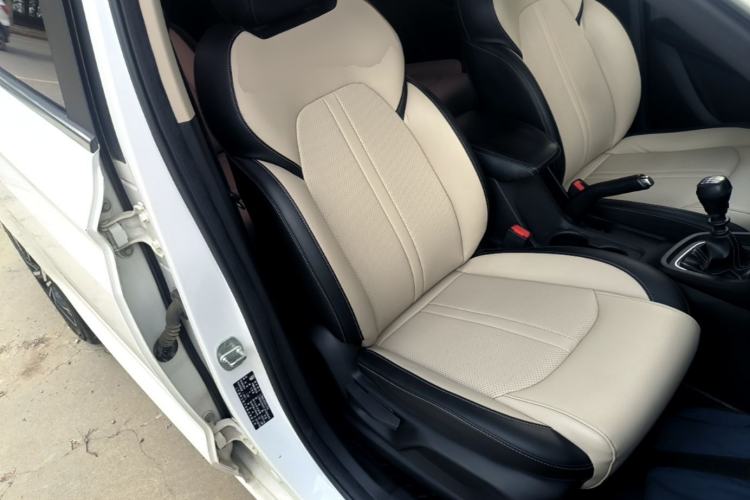Used Baojun 360 2018 1.5L Manual Luxury Edition China V Right Front Seat
