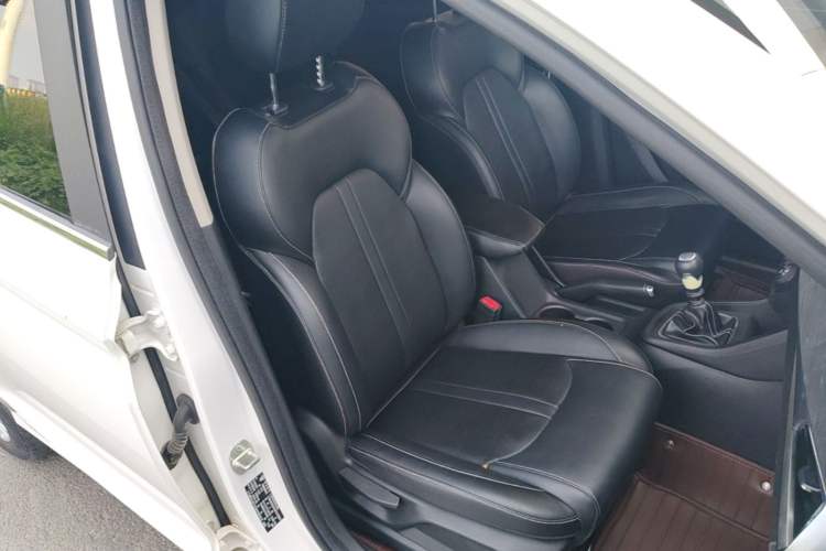 Used Baojun 360 2018 1.5L Manual Elite Version National V Right Front Seat