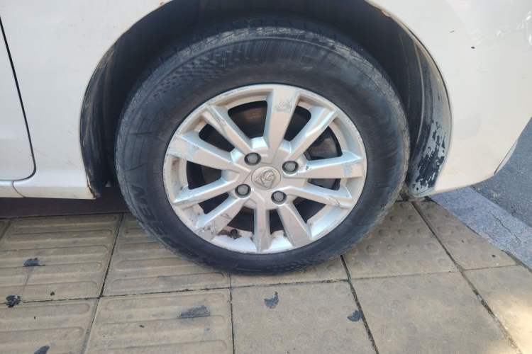Used Baojun 360 2018 1.5L Manual Elite Version National V Right Front Wheel Hub