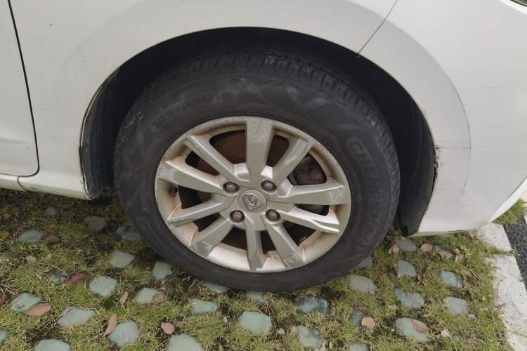 Used Baojun 360 2018 1.5L Automatic Elite Version National V Right Front Wheel Hub