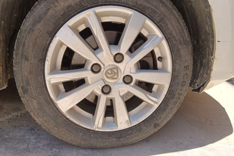 Used Baojun 360 2018 1.5L Manual Elite Version National V Right Front Wheel Hub