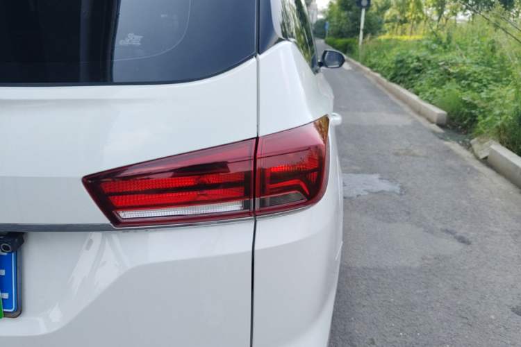Used Baojun 360 2018 1.5L Manual Elite Version National V Right Rear Taillight