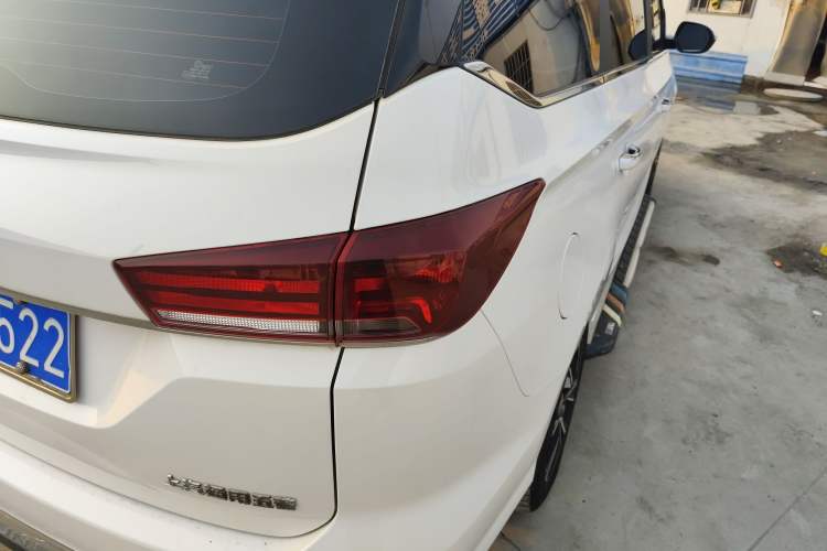 Used Baojun 360 2018 1.5L Automatic Luxury Version China V Right Rear Taillight