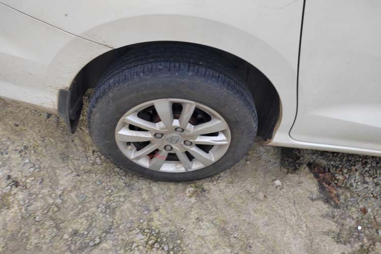 Used Baojun 360 2018 1.5L Manual Elite Version National V Right Rear Wheel Hub