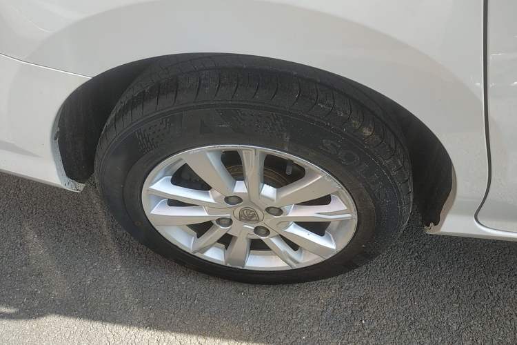 Used Baojun 360 2018 1.5L Manual Elite Version National V Right Rear Wheel Hub