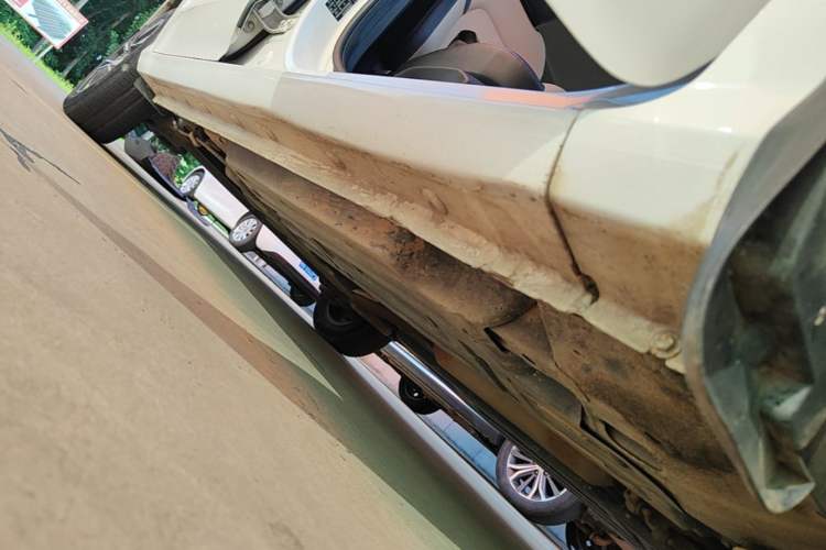 Used Baojun 360 2018 1.5L Automatic Luxury Version China V Right Side Sill