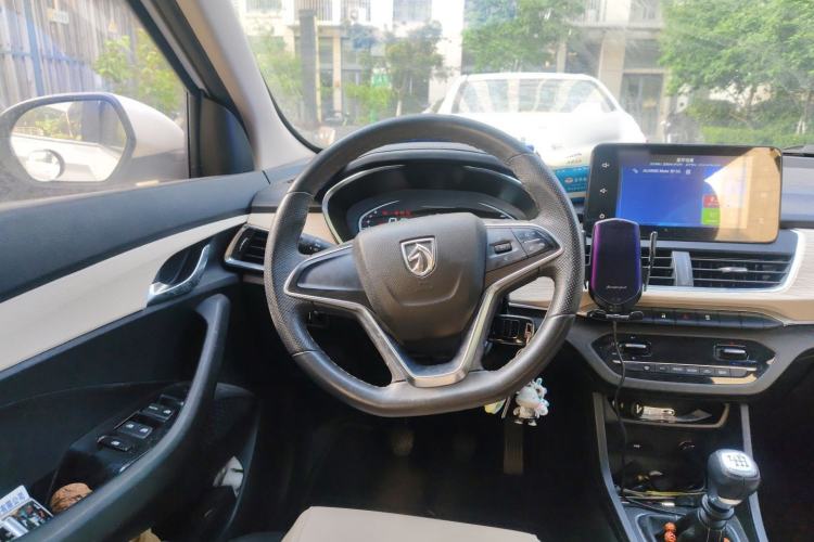 Used Baojun 360 2018 1.5L Manual Luxury Edition China V Steering Wheel
