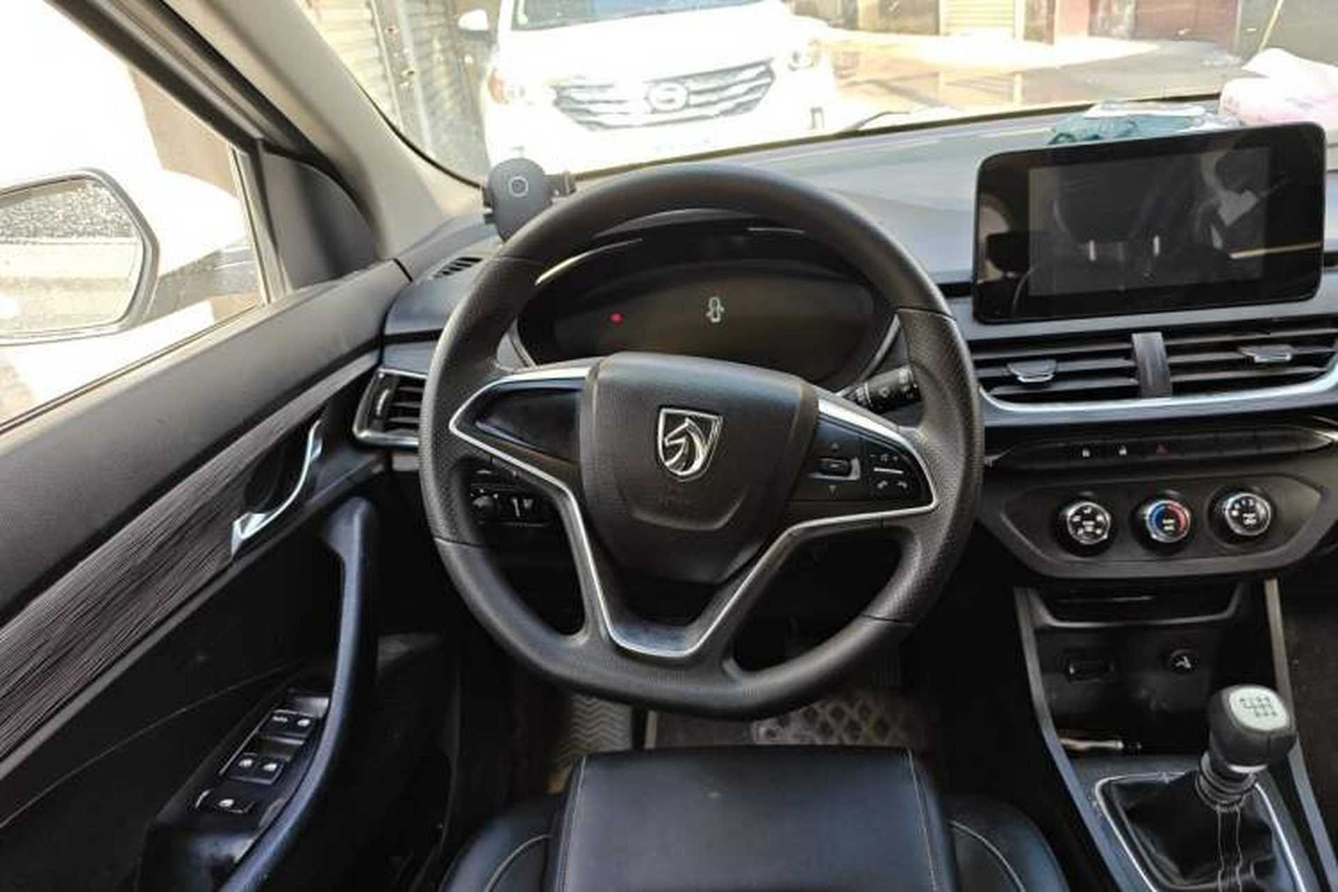 Used Baojun 360 2018 1.5L Manual Elite Version National V Steering Wheel