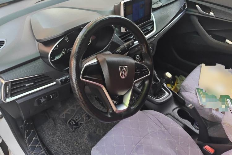 Used Baojun 360 2018 1.5L Manual Elite Version National V Steering Wheel