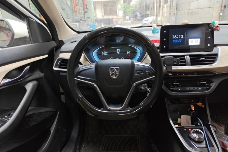 Used Baojun 360 2018 1.5L Automatic Luxury Version China V Steering Wheel