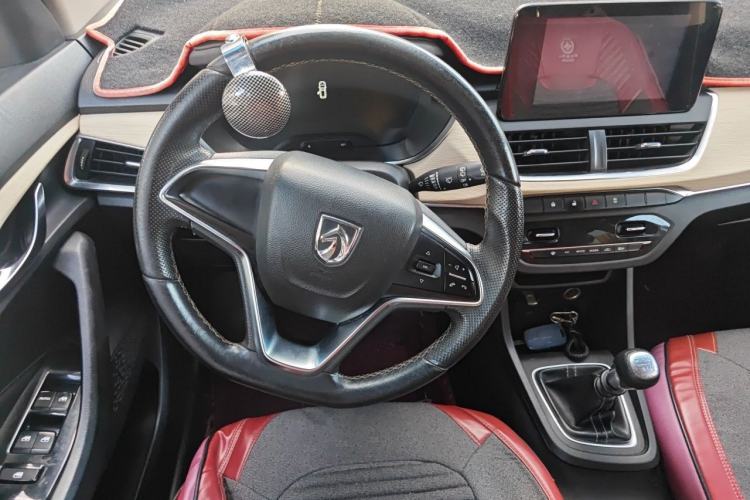 Used Baojun 360 2018 1.5L Manual Luxury Edition China V Steering Wheel
