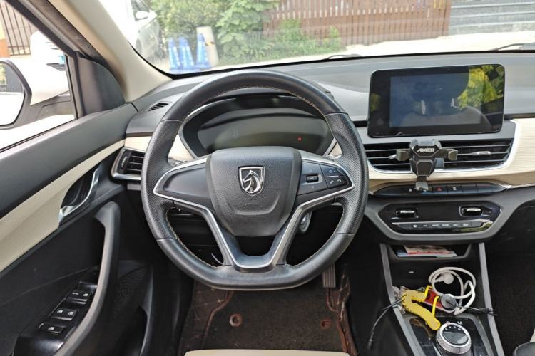 Used Baojun 360 2018 1.5L Automatic Luxury Version China V Steering Wheel