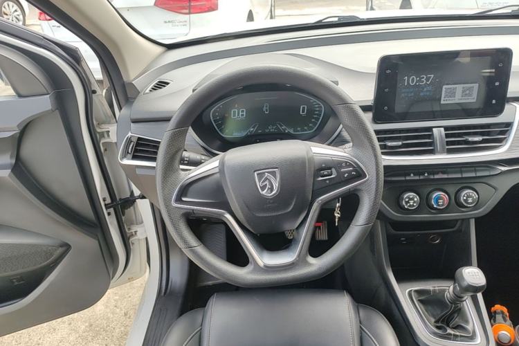 Used Baojun 360 2018 1.5L Manual Elite Version National V Steering Wheel
