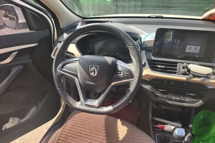 Used Baojun 360 2018 1.5L Manual Luxury Edition China V Steering Wheel