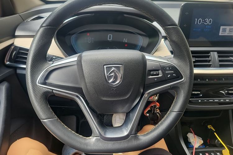 Used Baojun 360 2018 1.5L Automatic Luxury Version China V Steering Wheel