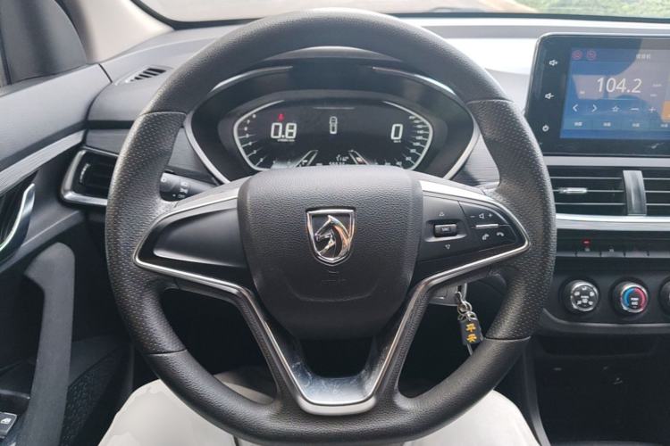 Used Baojun 360 2018 1.5L Manual Elite Version National V Steering Wheel