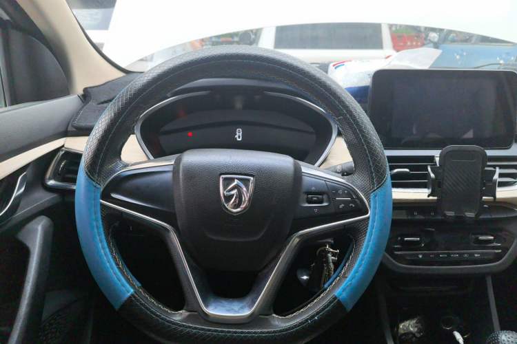 Used Baojun 360 2018 1.5L Manual Luxury Edition China V Steering Wheel