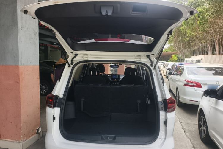 Used Baojun 360 2018 1.5L Automatic Elite Version National V Trunk