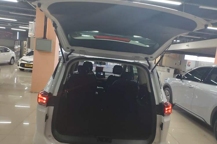 Used Baojun 360 2018 1.5L Automatic Luxury Version China V Trunk