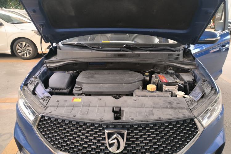 Used Baojun 360 2019 1.5L CVT Elite Version China VI Engine Bay