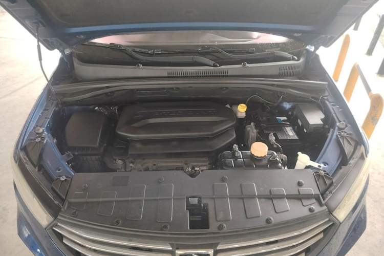 Used Baojun 360 2019 1.5L Manual Elite Version China VI Engine Bay