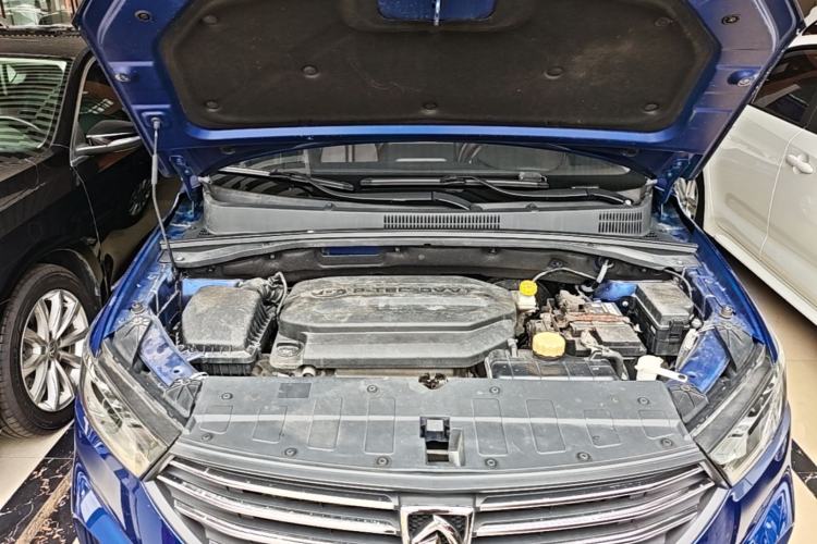 Used Baojun 360 2019 1.5L Automatic Elite Version China VI Engine Bay