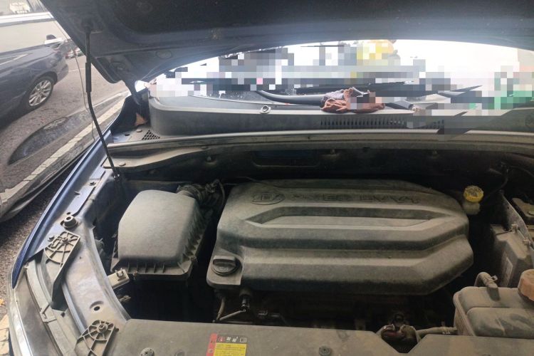 Used Baojun 360 2019 1.5L Manual Elite Version China VI Engine Bay Right