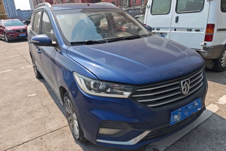 Used Baojun 360 2019 1.5L Automatic Elite Version China VI Front Right 45 Deg