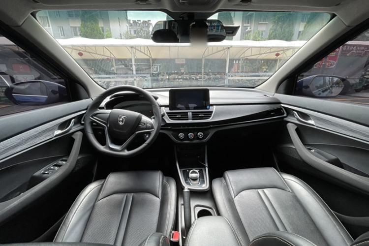 Used Baojun 360 2019 1.5L Automatic Elite Version China VI Interior 1