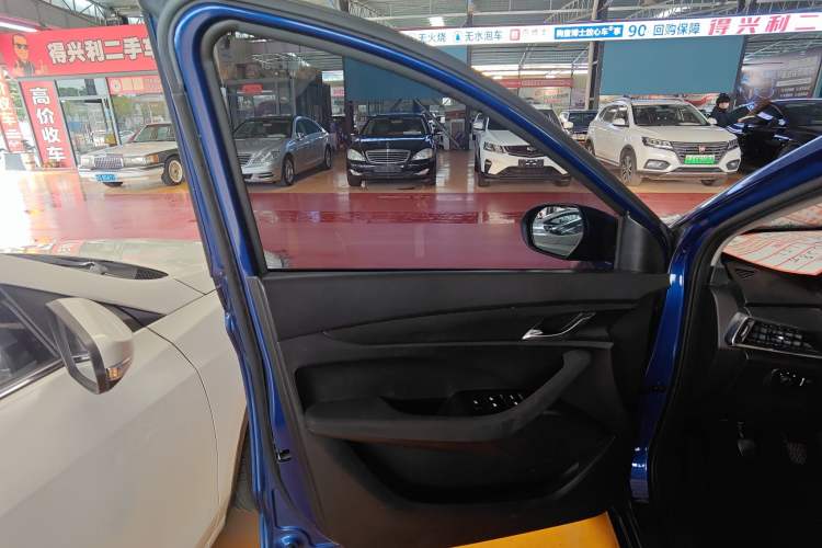Used Baojun 360 2019 1.5L Manual Elite Version China VI Left Front Door Interior