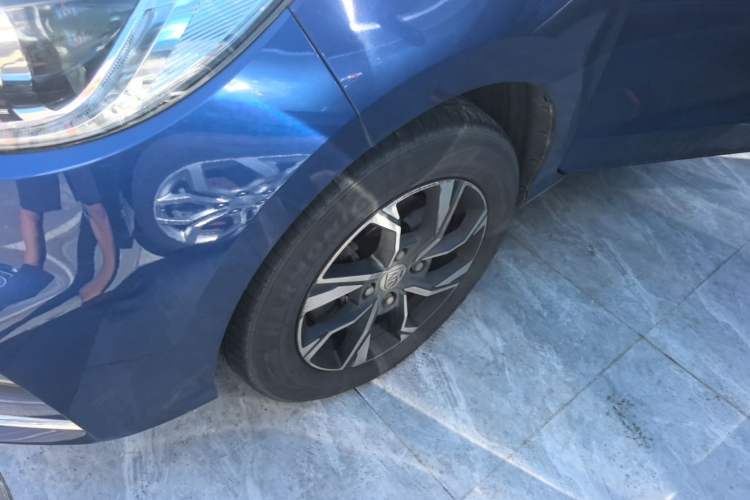 Used Baojun 360 2019 1.5L Automatic Luxury Edition China VI Left Front Wheel Hub