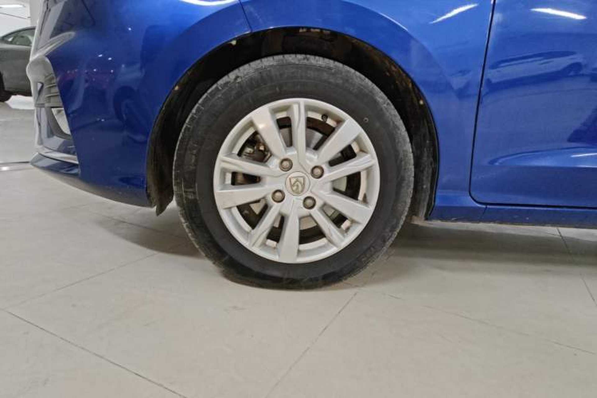 Used Baojun 360 2019 1.5L CVT Elite Version China VI Left Front Wheel Hub
